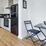 Charmante Maison Proche Holiday home *
