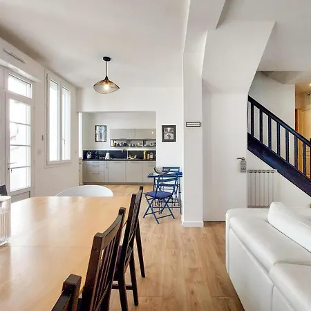 בית נופש Charmante Maison Proche *