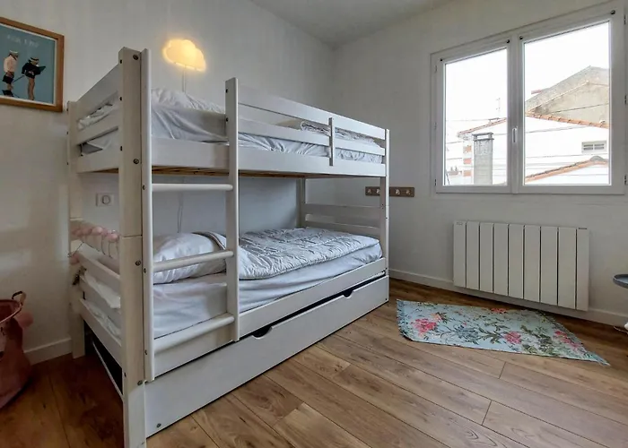 Charmante Maison Proche Prázdninový dům *